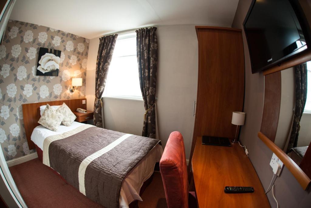 Thomas James Hotel Leamington Spa Chambre photo
